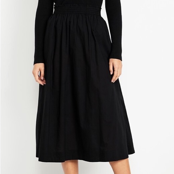 Old Navy Dresses & Skirts - 3/$45 Black Poplin Skirt